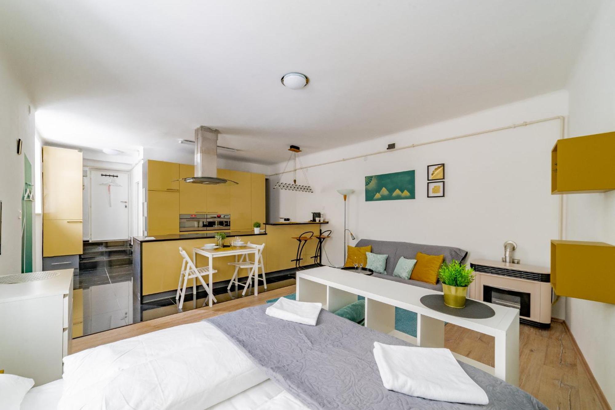 Cosy Castle Apartment Boedapest Buitenkant foto